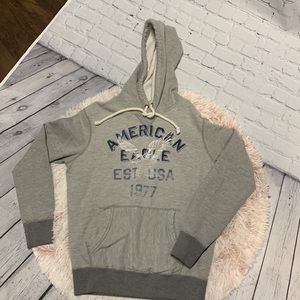•American Eagle Hoodie
